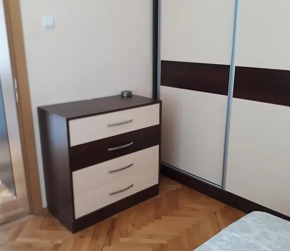 Ilievi Апартамент *